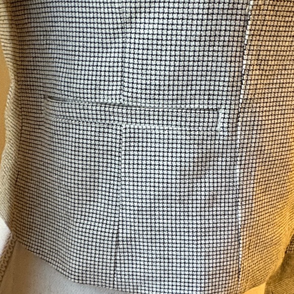Checkered Loft Jacket - Picture 5 of 16